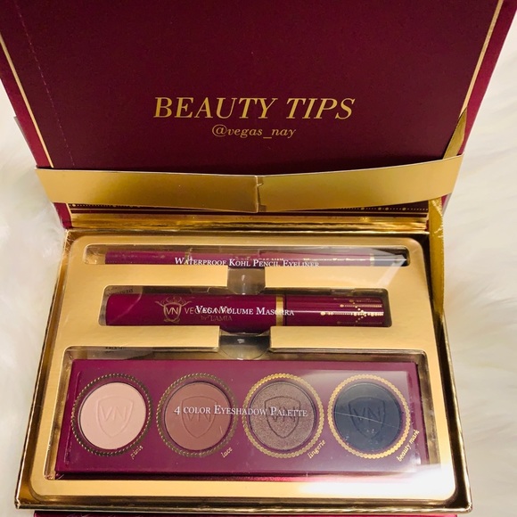 Makeup Minimalist 3 Piece- Eye Shadow Set - Picture 3 of 3